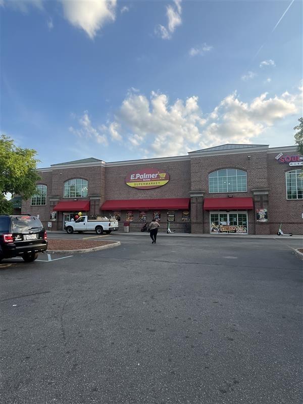 Berkley Supermarket 440029, 201 E Berkley Ave, Norfolk, VA, 23523, US