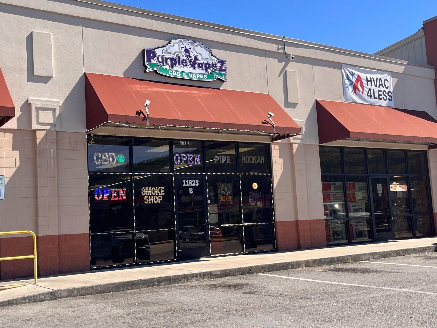 Purple Vapes , 11823 Memorial Parkway Southwest, Huntsville, AL, 35803, US