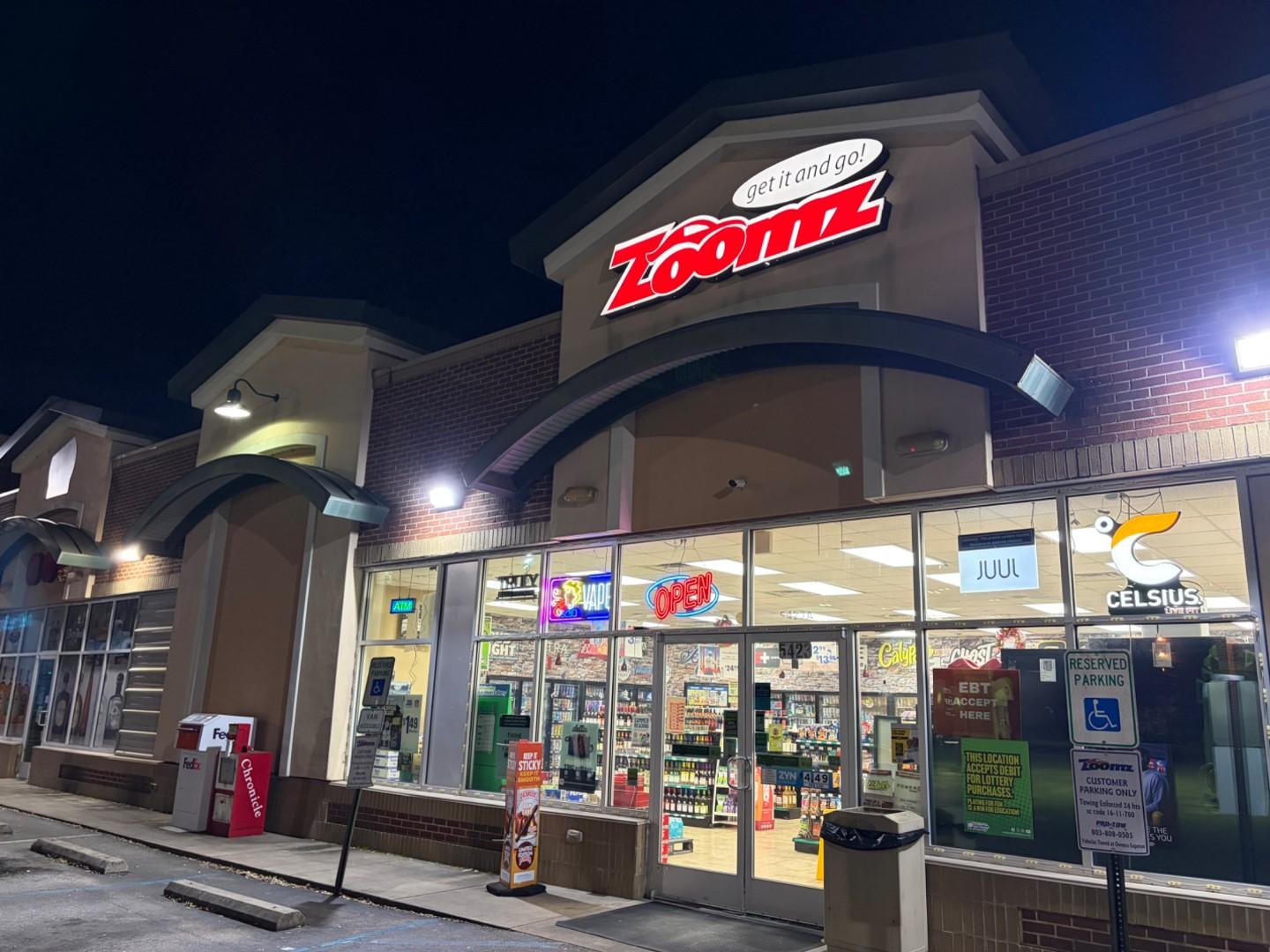 Zoomz, 5423 Augusta Rd, Lexington, SC, 29072, US