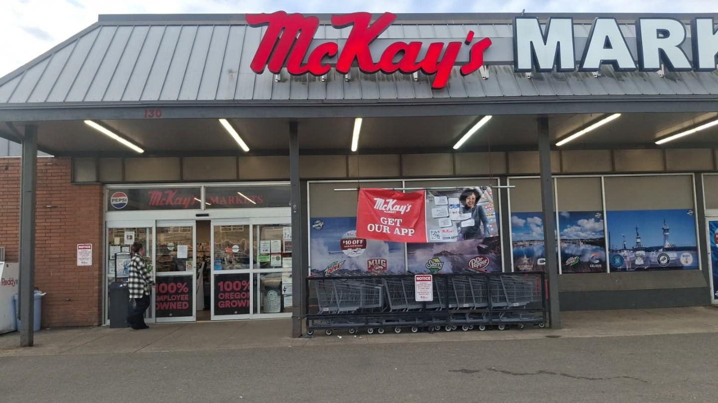 Bitstop ATM at McKay's Market - 405521 in Coos Bay, OR