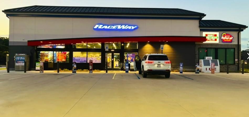 Raceway #7010, 1218 U.S. 17, Little River, SC, 29566, US