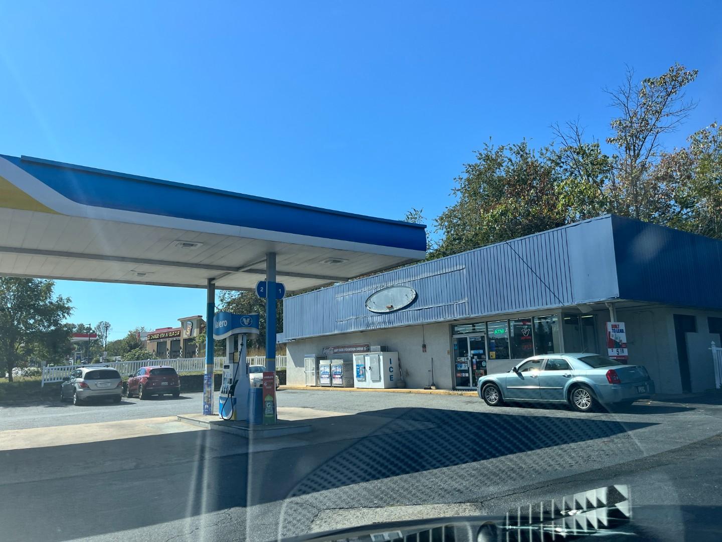 Valero-Timberlake Foodmart, 8201 Timberlake Road, Lynchburg, VA, 24502, US