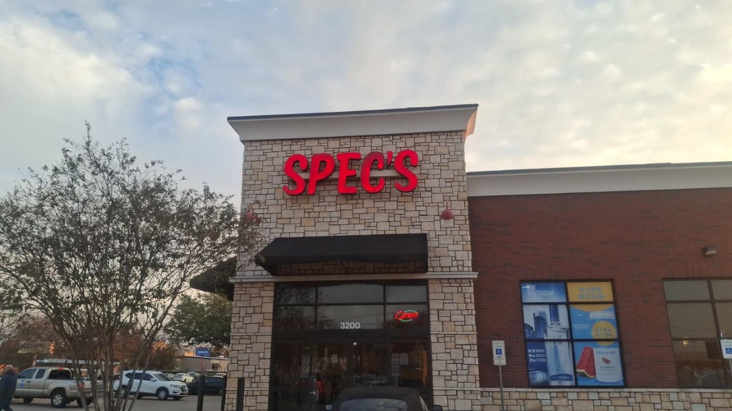 Bitstop ATM at Spec's Wine Spritis #127 in Dalworthington Gardens, TX
