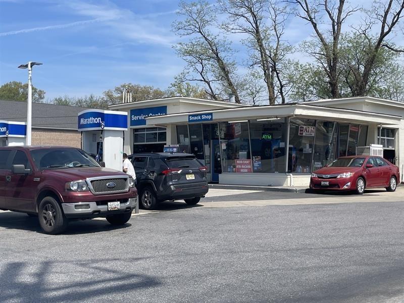 Marathon Gas, 801 Hungerford Drive, Rockville, MD, 20850, US