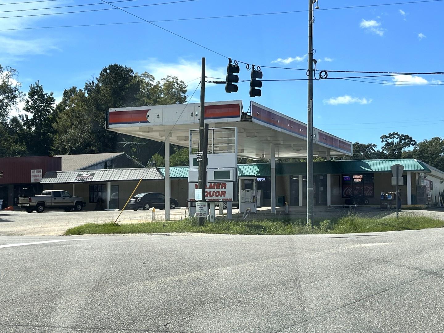 Wilmer Wine & Liquor Store, 13433 Moffett Road, Wilmer, AL, 36587, US