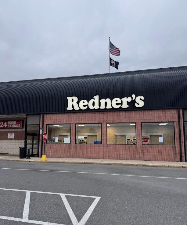 Redners Warehouse Markets #453419, 300 Kenhorst Plaza, Reading, PA, 19607, US