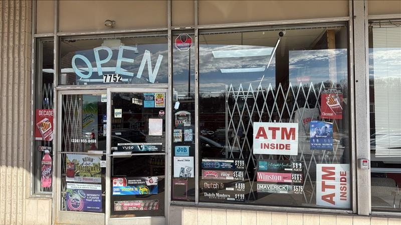 Tobacco & Vape - N Point Blvd, 7752 North Point Blvd, Winston-Salem, NC, 27106, US