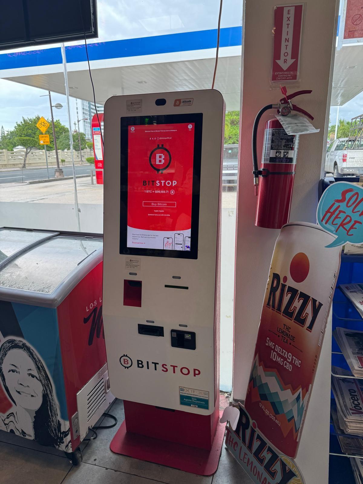 Calbert's Shell Isla Verde, 3106 Av. Isla Verde, Carolina, Carolina, 00979, PR