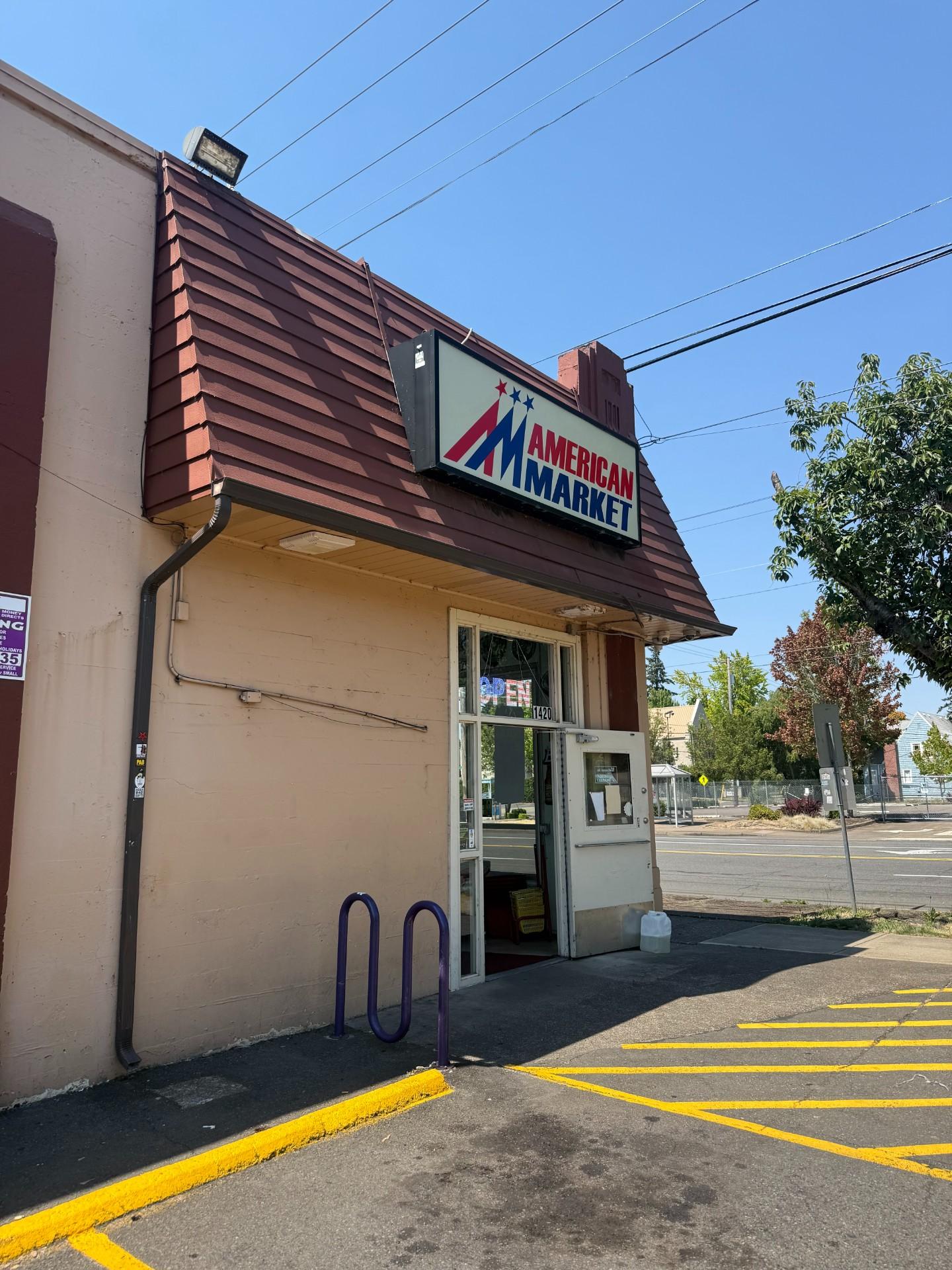 Bitstop ATM at American Market in Salem, OR