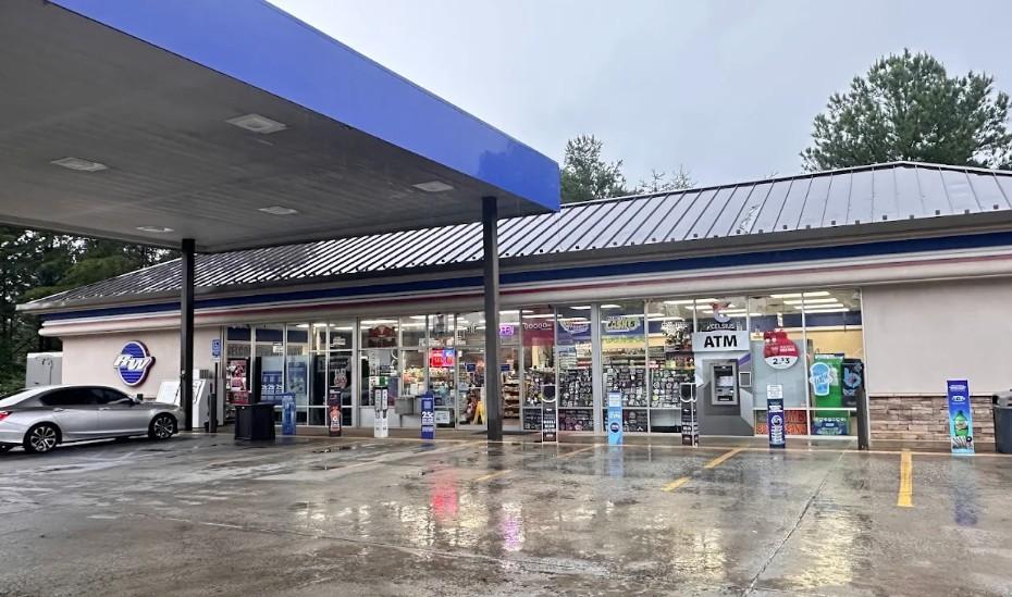 Raceway #6752, 3010 Earl E. Morris Hwy, Piedmont, SC, 29673, US