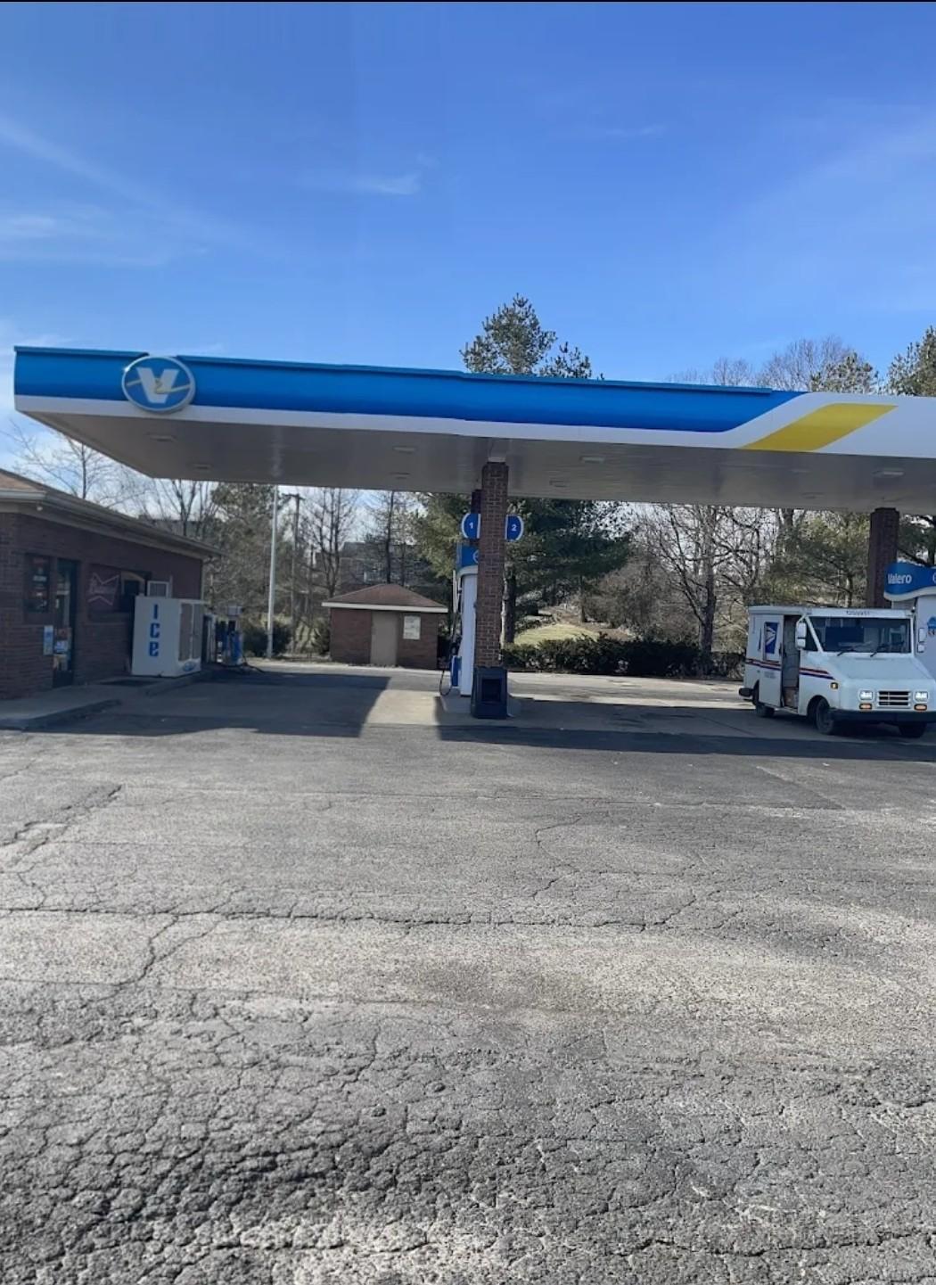 Bitstop ATM at Valero Shakertown Rd in Danville, KY