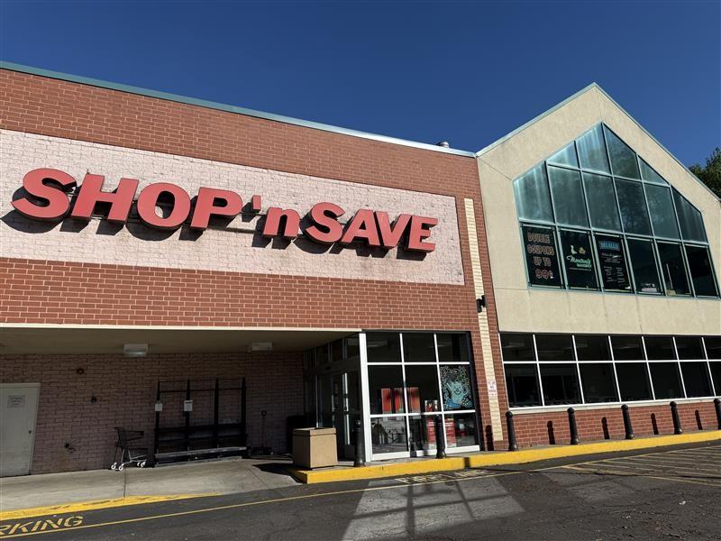 SHOP 'n SAVE 212413, 799 Castle Shannon Blvd, Pittsburgh, PA, 15234, US